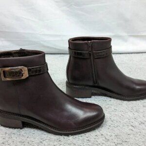 Clarks Maye Burgundy Boots, 8 1/2 M